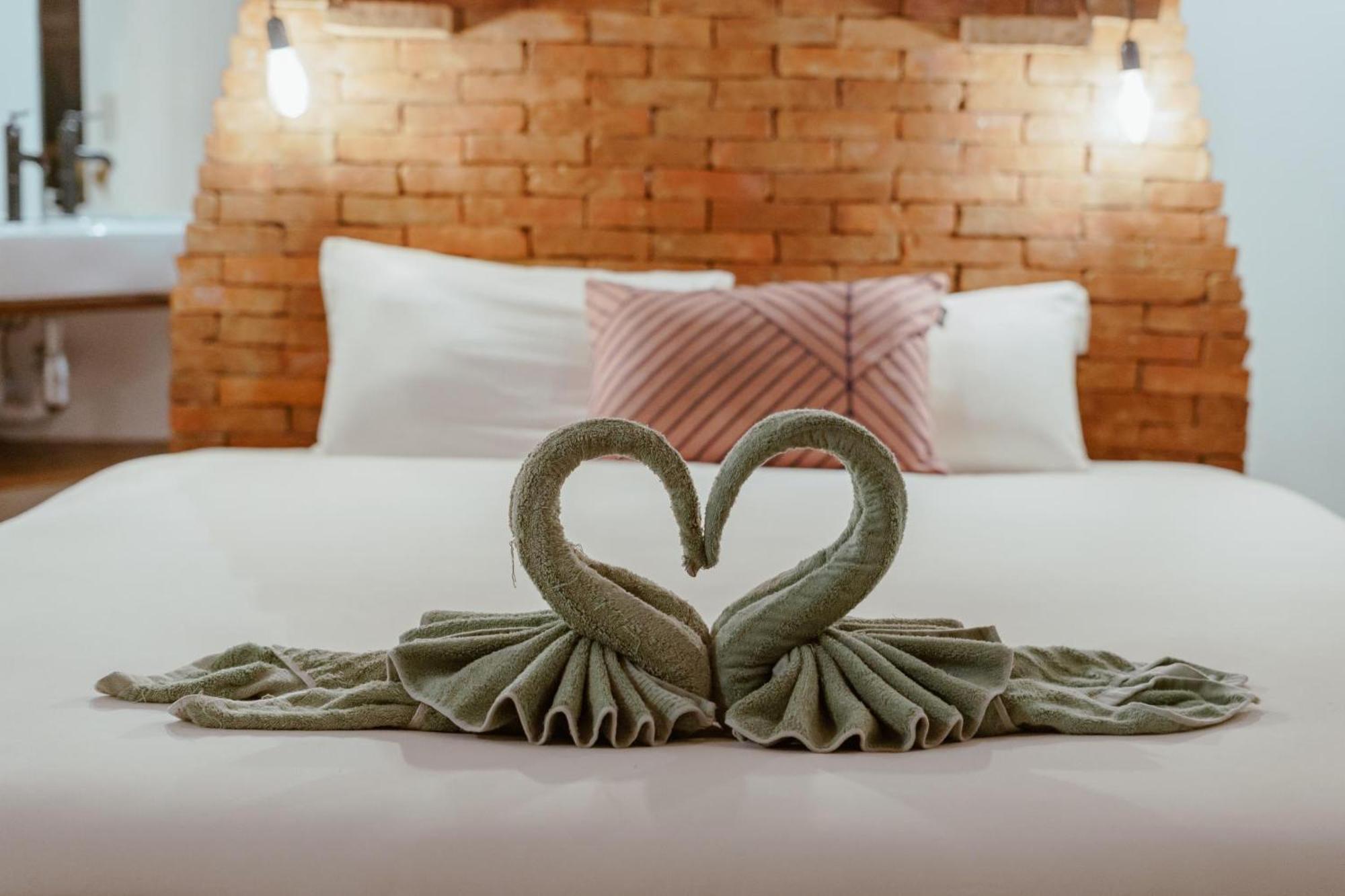 Aloe Ecological Beach & Jungle Villas Ao Nam Mao Bagian luar foto